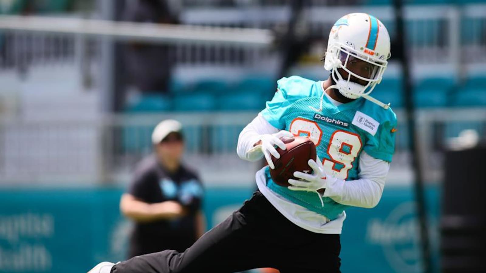 Two Starters Ruled Out with Concussion