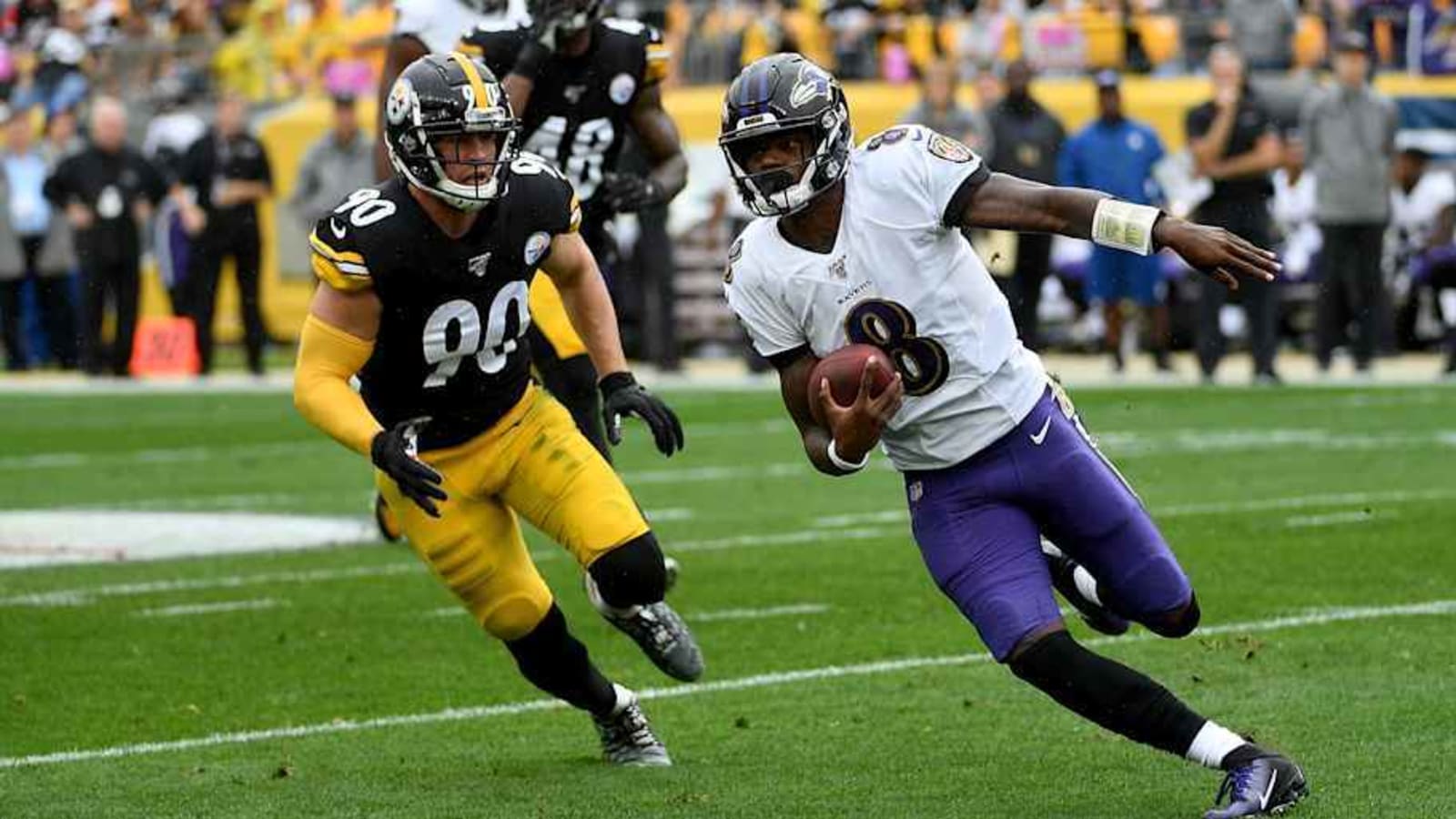 Who are the announcers and referees for Ravens vs. Steelers today?