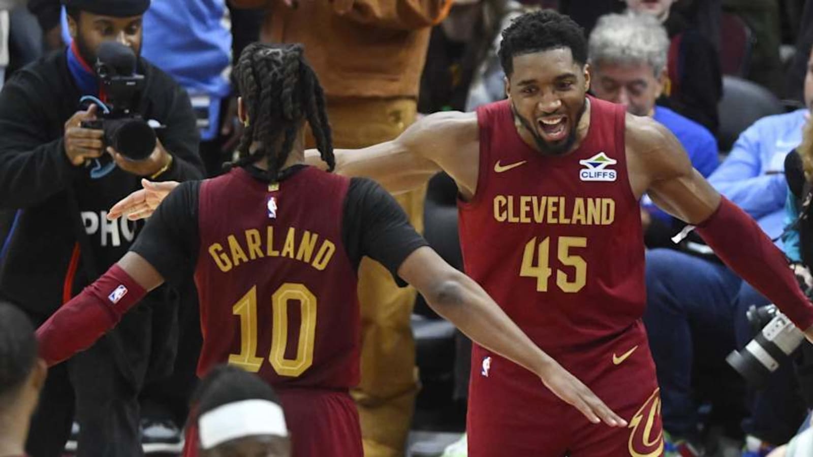 Cavaliers Rule Out All-Star Guard vs. Raptors