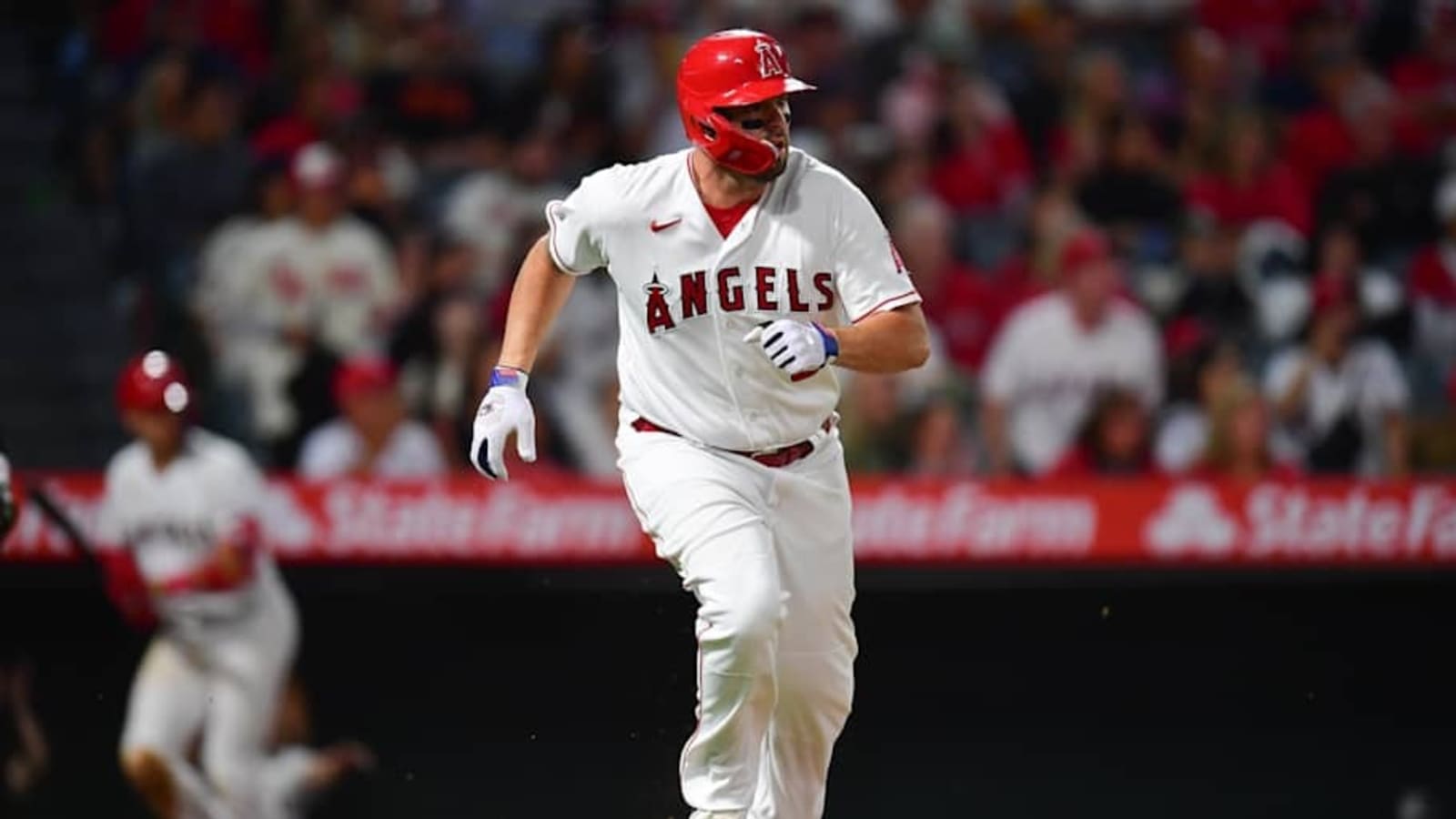 Former Angels, Royals All-Star Officially Retiring From MLB After 13 Years