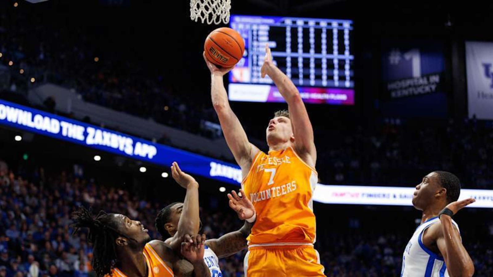 Tennessee’s Igor Milicic Jr. Cleared to Play vs. Vanderbilt