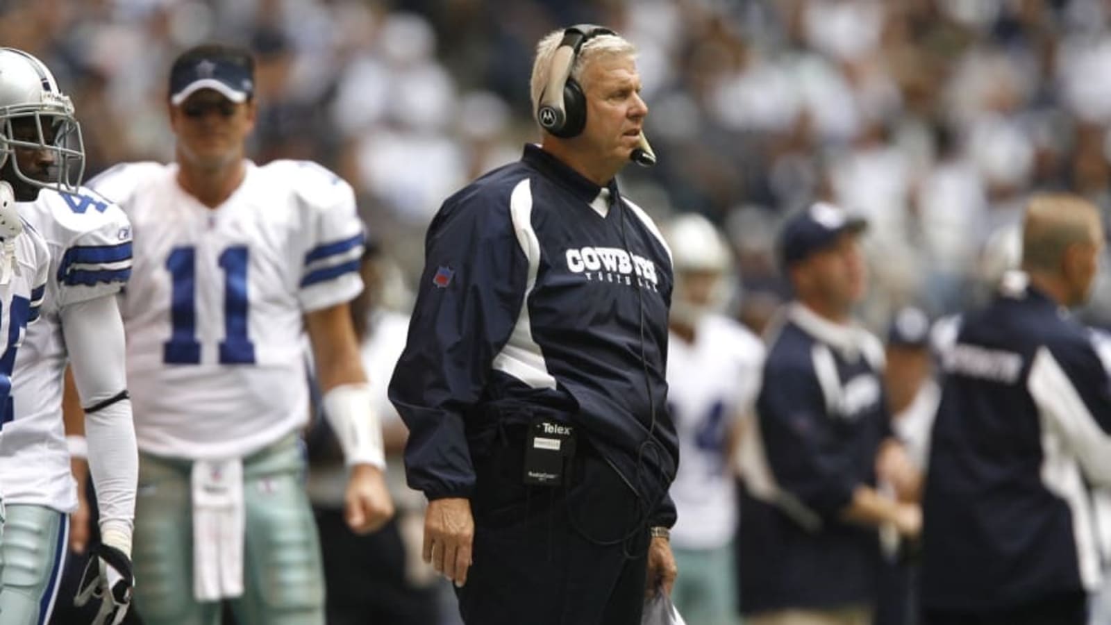 Cowboys Roundup: Carrying on Bill Parcells tradition; RB throwback