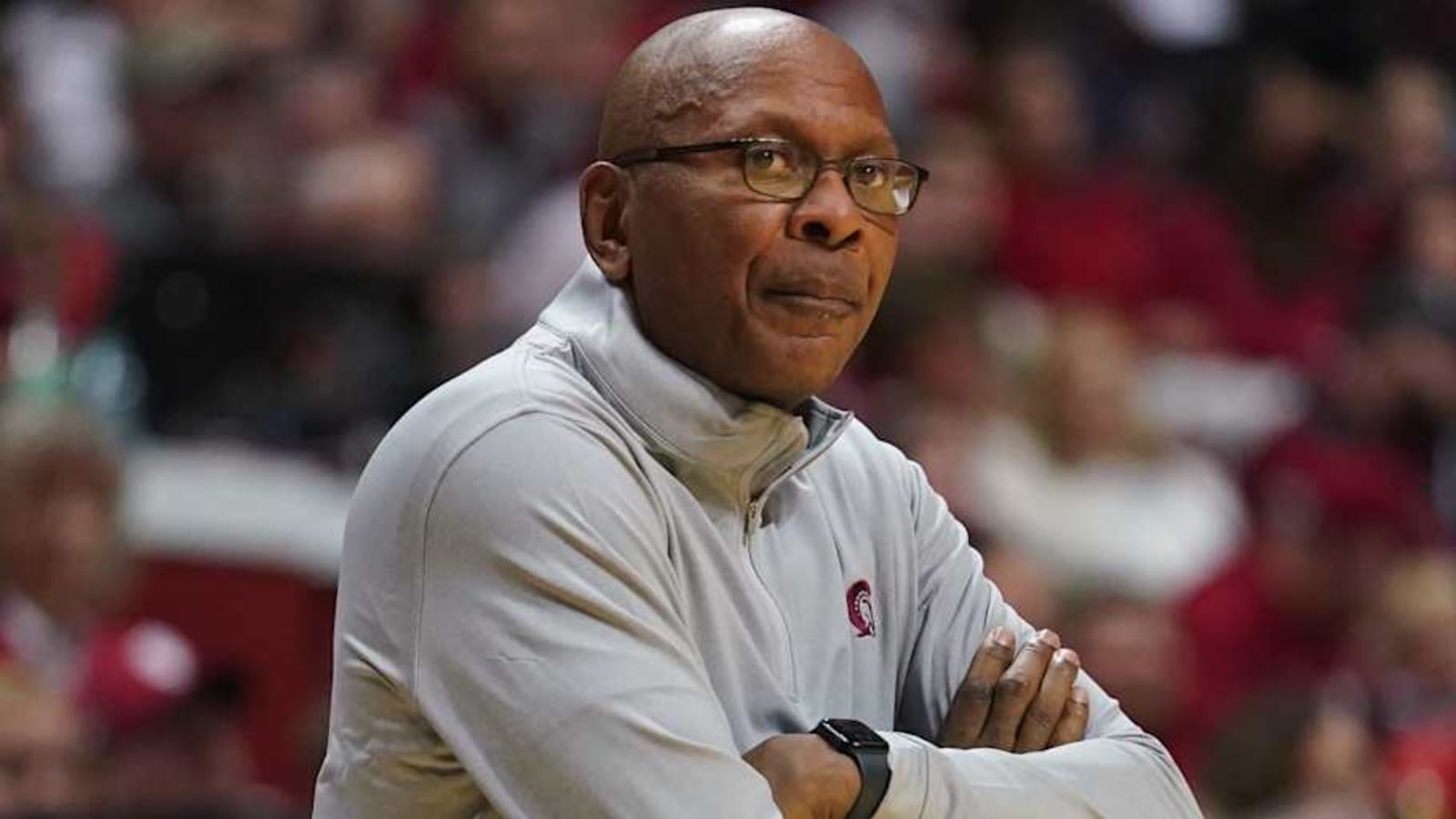 Little Rock Coach Darrell Walker&#39;s Basketball Journey Brings Him Back to Illinois