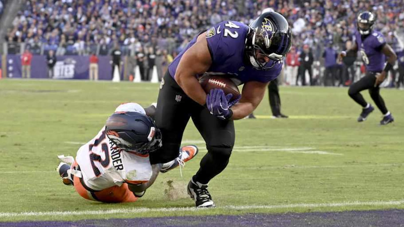 Ravens Want to Re-Sign Star FB