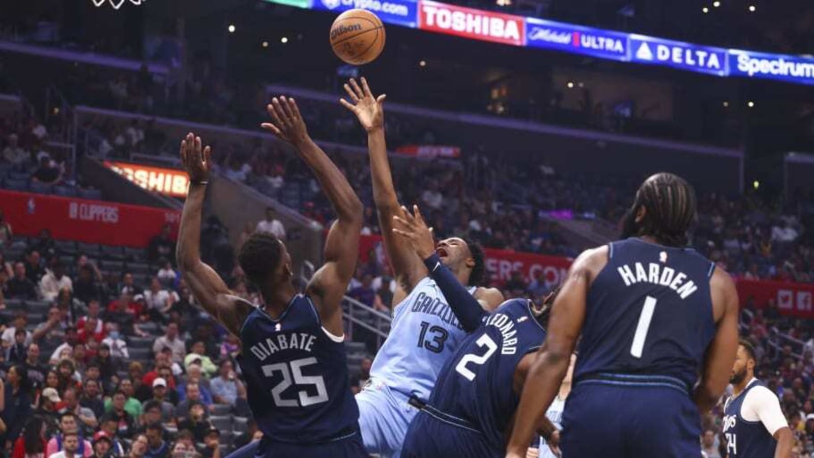 LA Clippers Free Agent Signs With Charlotte Hornets