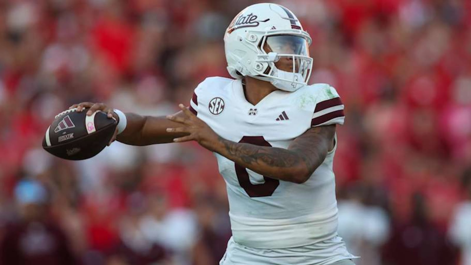LSU Football Officially Signs SEC Transfer Quarterback Michael Van Buren