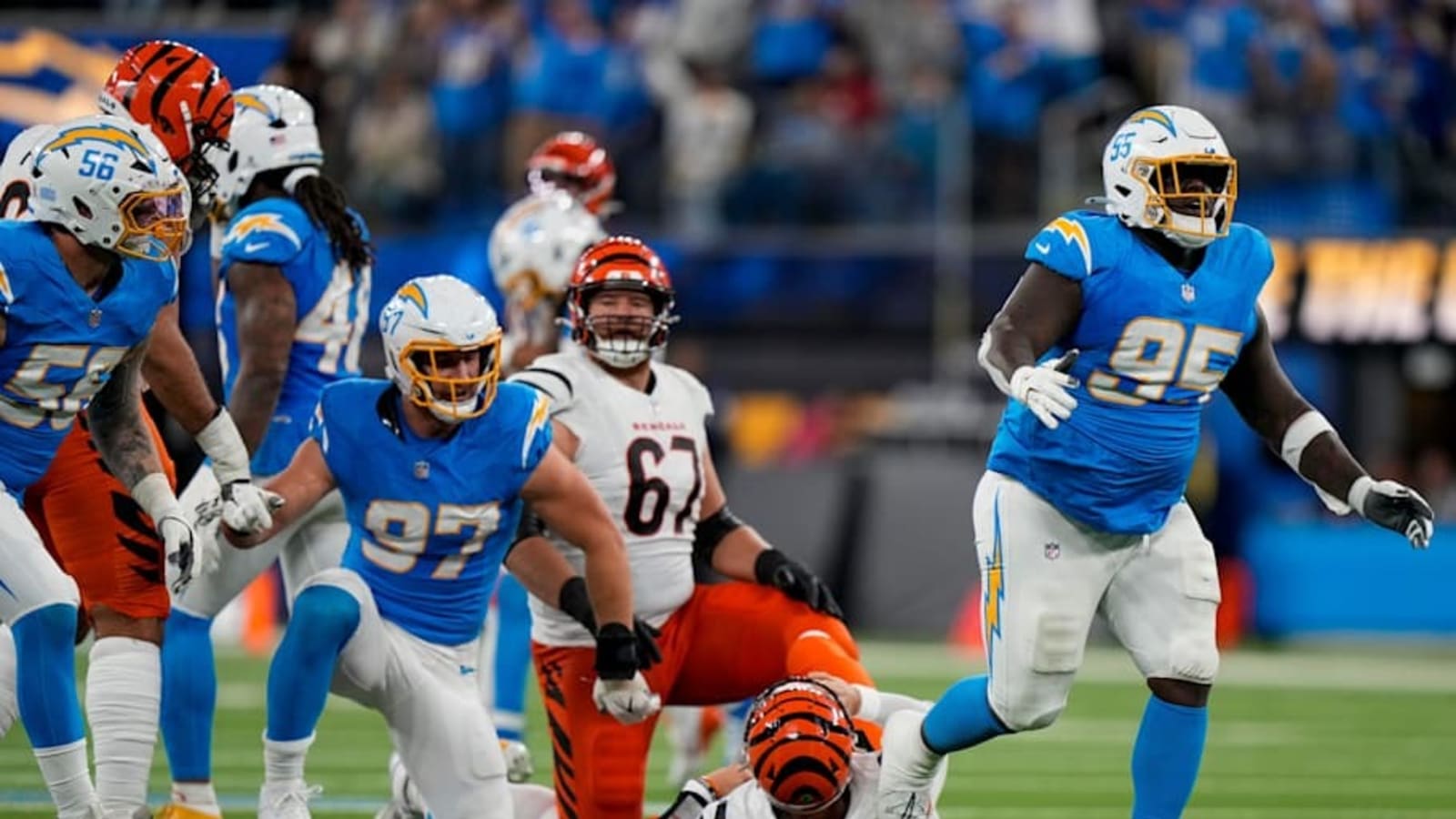  Rams Sign DT Poona Ford