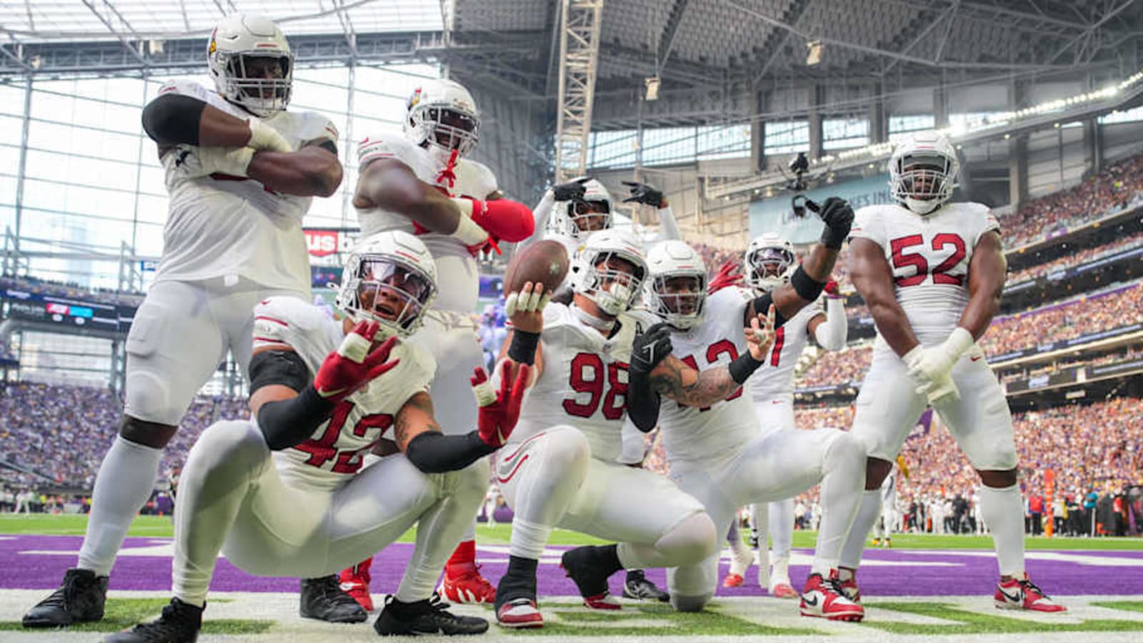 Report: Cardinals Expect to Re-Sign These Players