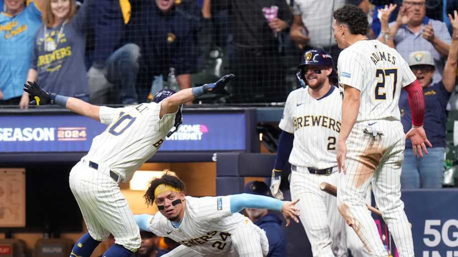 Brewers Superstar Predicted To Ink $100 Million Extension In Upcoming Months