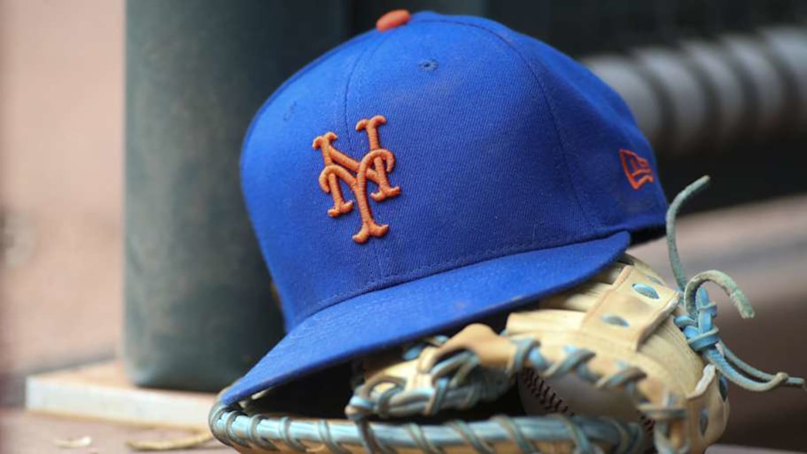Mets Loosely Linked To Cardinals 10-Time Gold Glove Award Winner