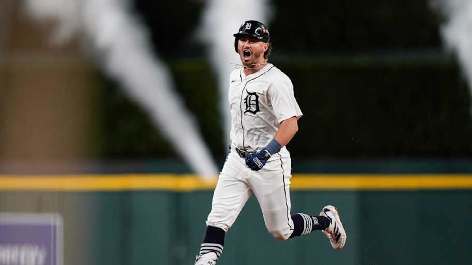 Detroit Tigers Shortstop Lands &#39;Honorable Mention&#39; Nod in Positional Power Rankings
