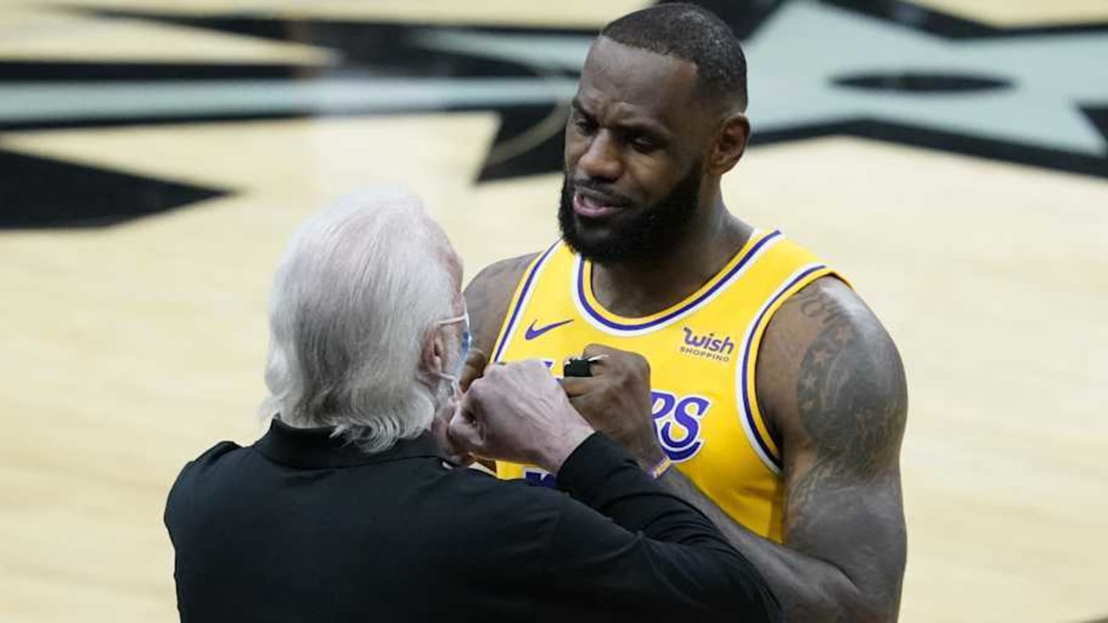  LeBron James Sends Message to Gregg Popovich Following Stroke