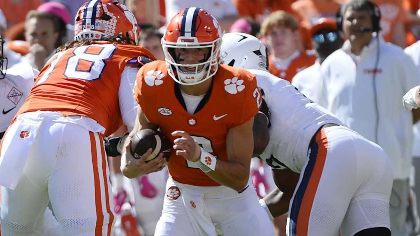 Clemson Tigers Overcome Slow Start to Blow Out Virginia Cavaliers
