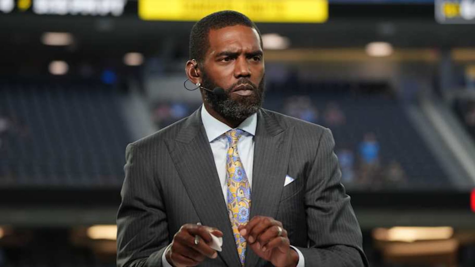 Patriots Legend Randy Moss Reveals Cancer Diagnosis