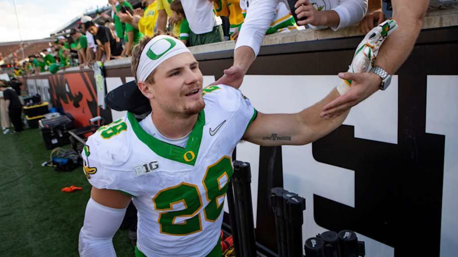 Oregon Ducks Linebacker, MLB Draft Pick Bryce Boettcher Reveals 'Bigger Goals'