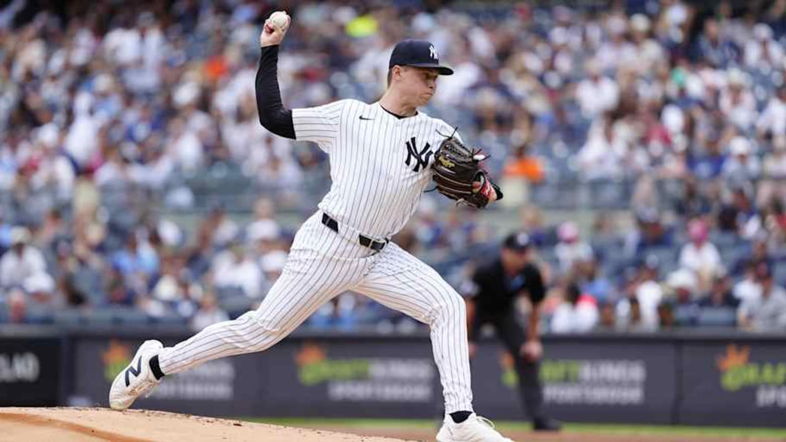This Blockbuster Trade Proposal Could Send Star Closer to Yankees