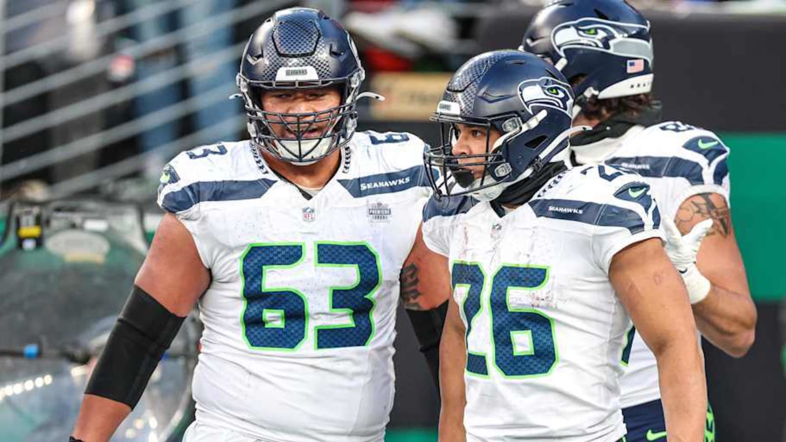 Sataoa Laumea Putting &#39;Talents on Display&#39; Boosting Seahawks Run Game