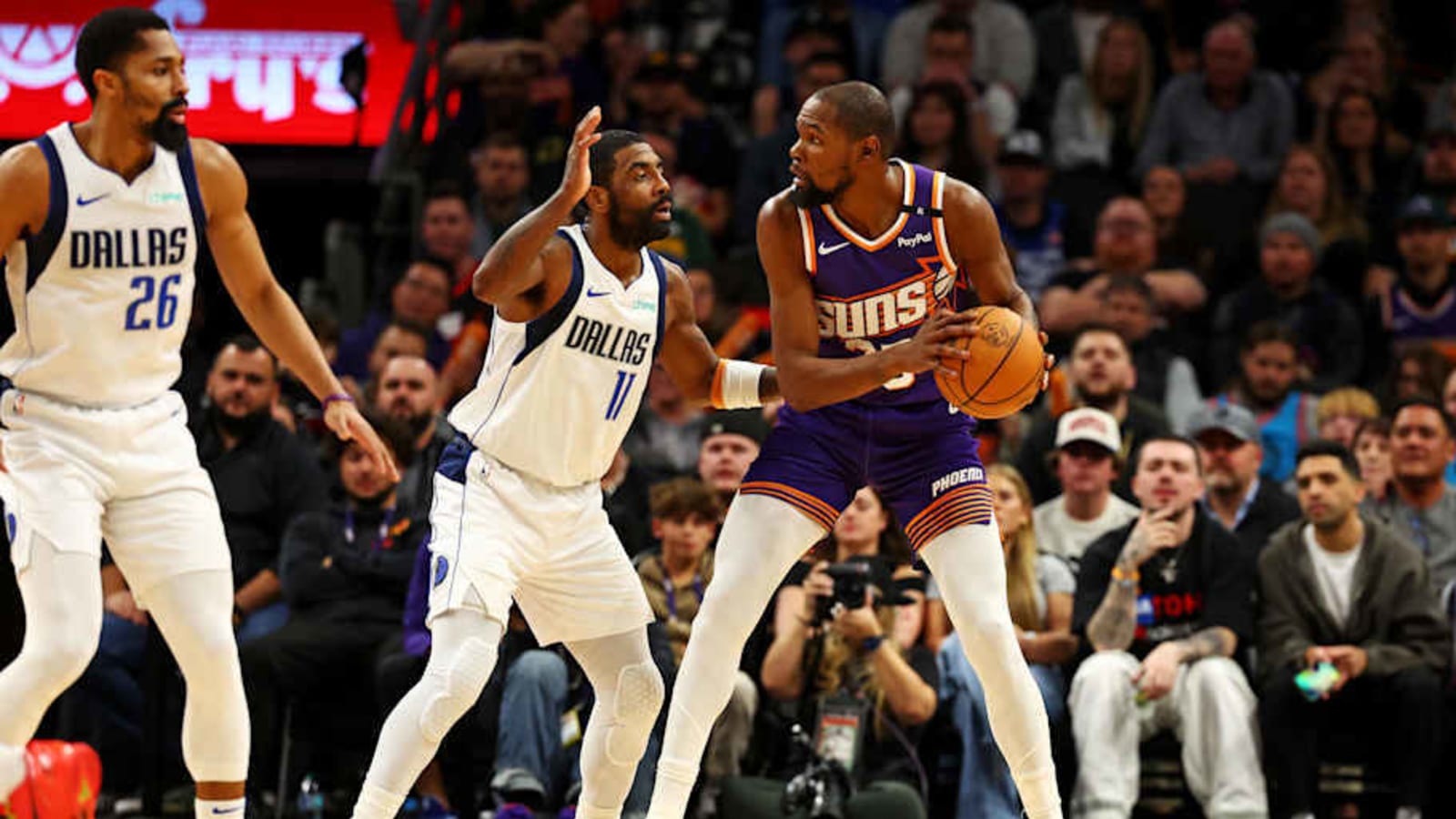 Suns Fall Flat on Offense in Loss to Mavericks