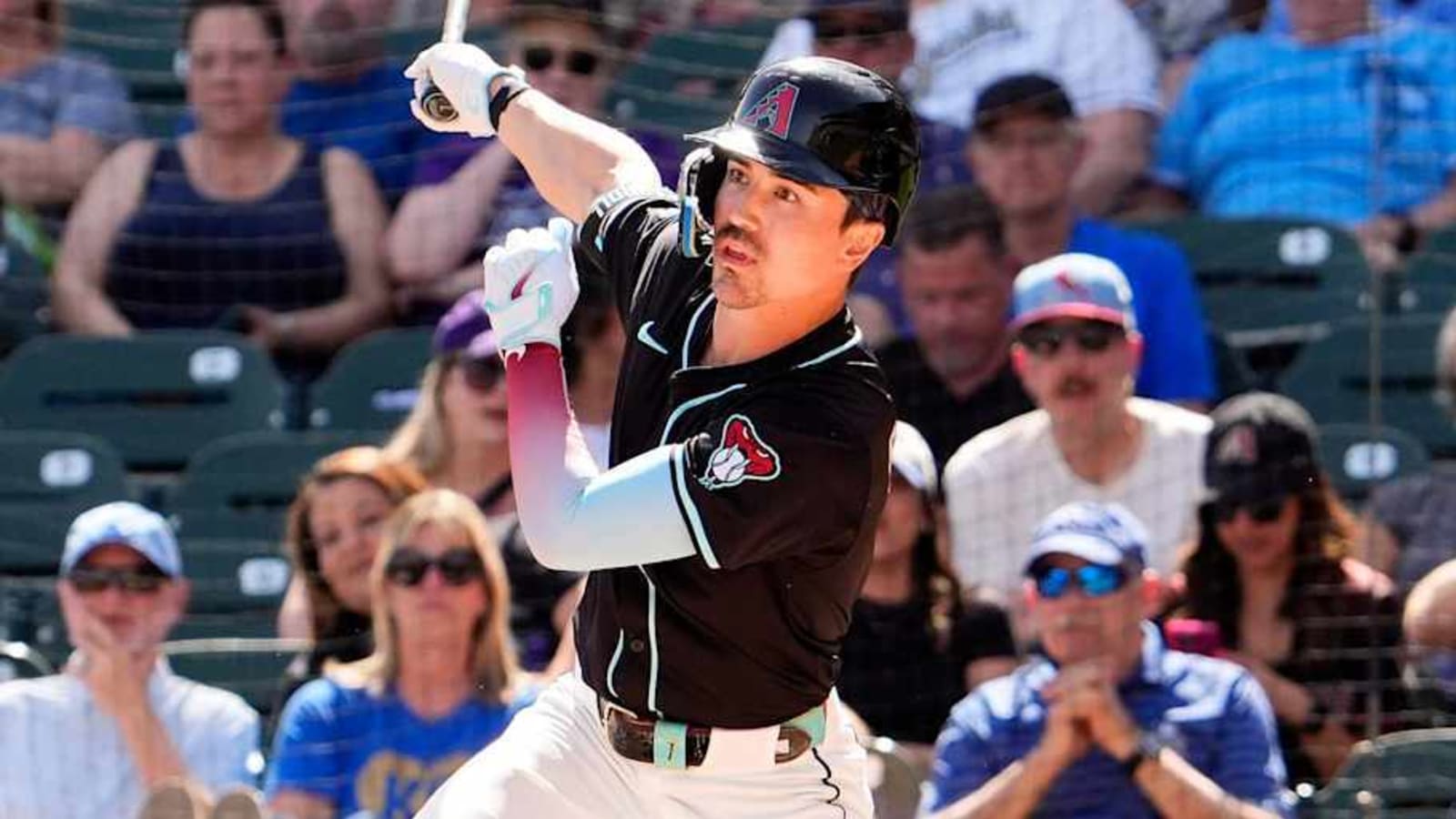 Carroll Returns to Lineup, Montgomery to Make Debut vs Angels