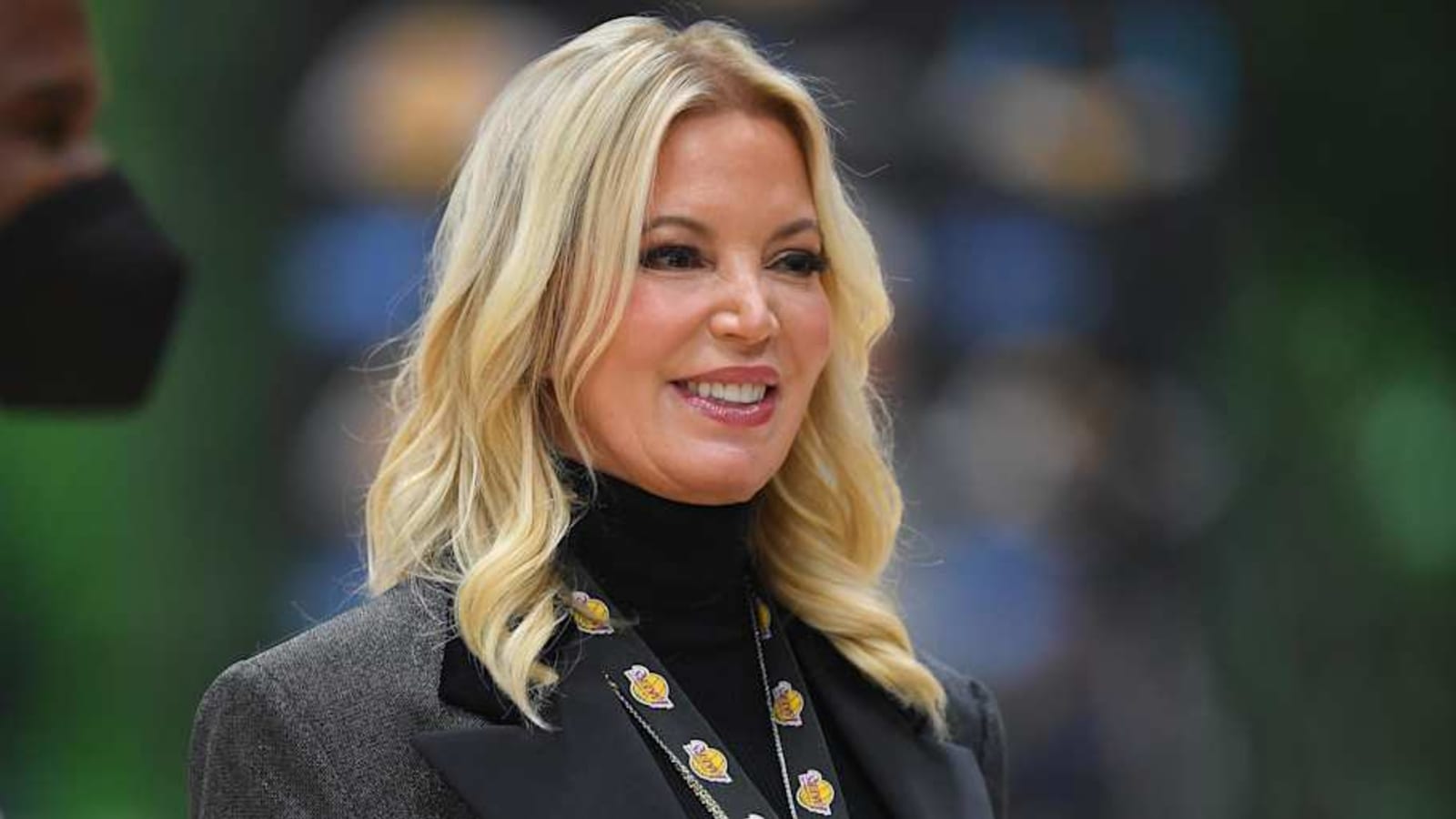 Netflix Faces Lawsuit Tied to Show Inspired by Lakers&#39; Jeanie Buss