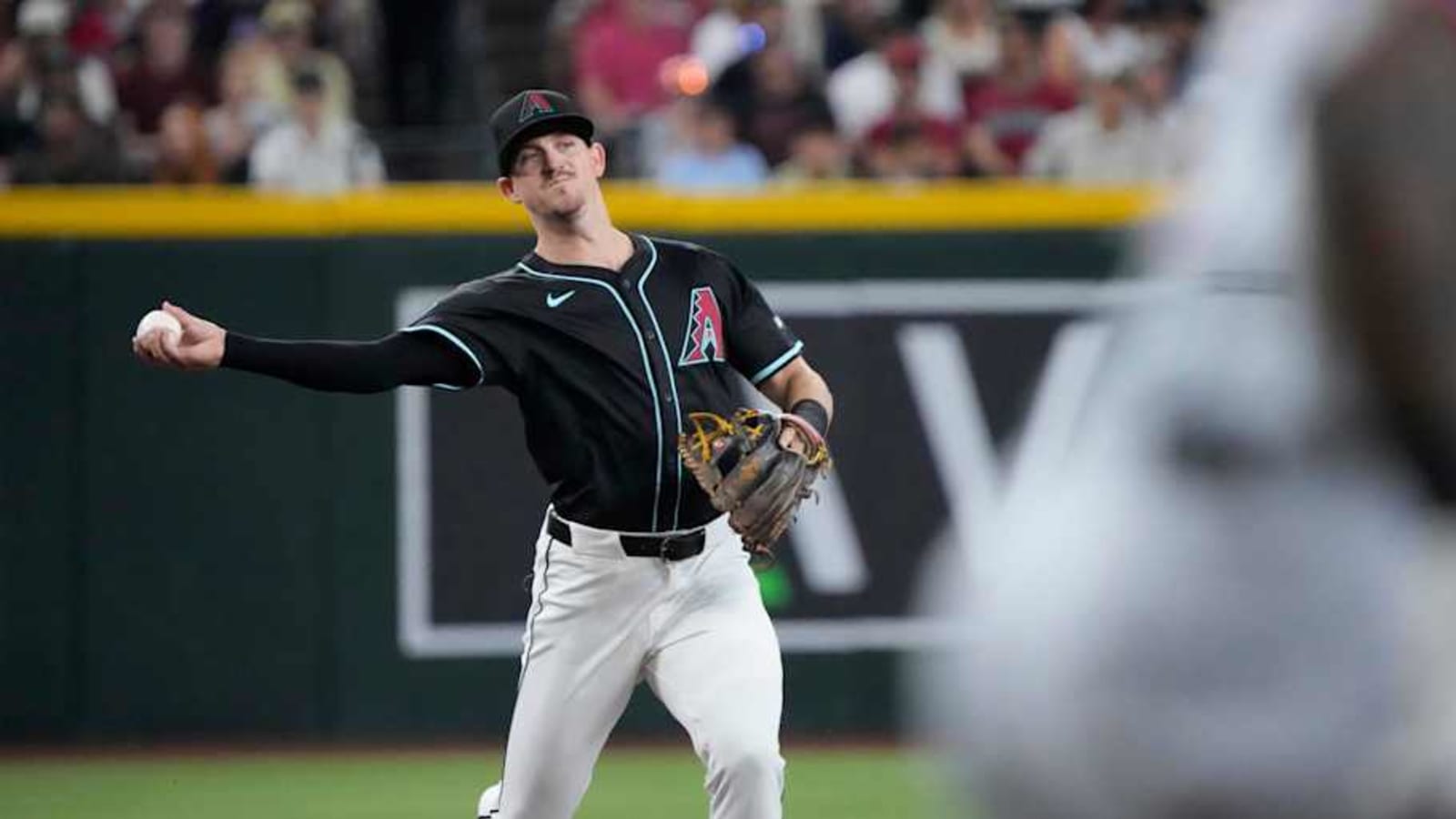 Los Angeles Angels Set to Sign Veteran Infielder Kevin Newman, Per Reports