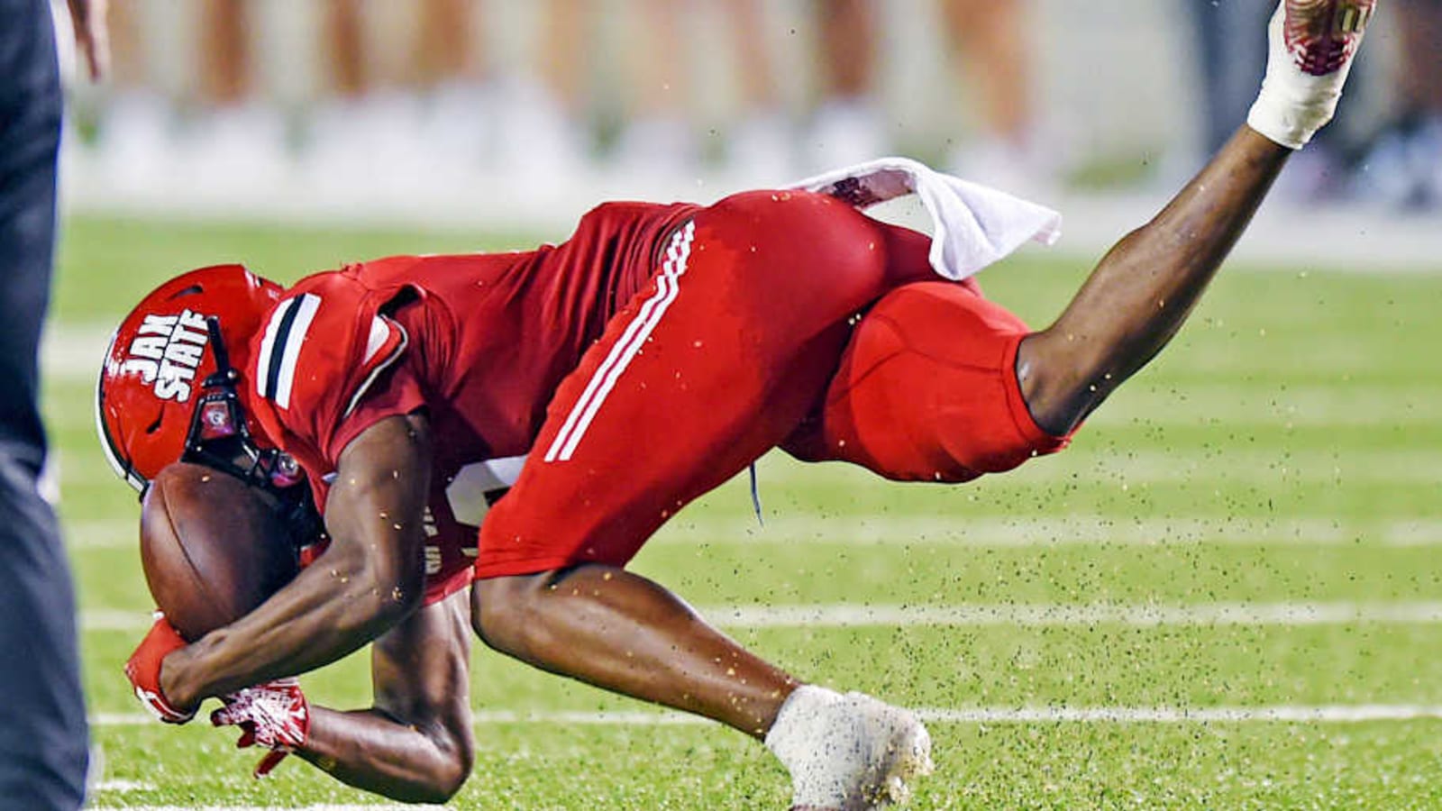 Miami&#39;s &#39;Family Environment&#39; Drove Transfer Defensive Back Zechariah Poyser to the Hurricanes
