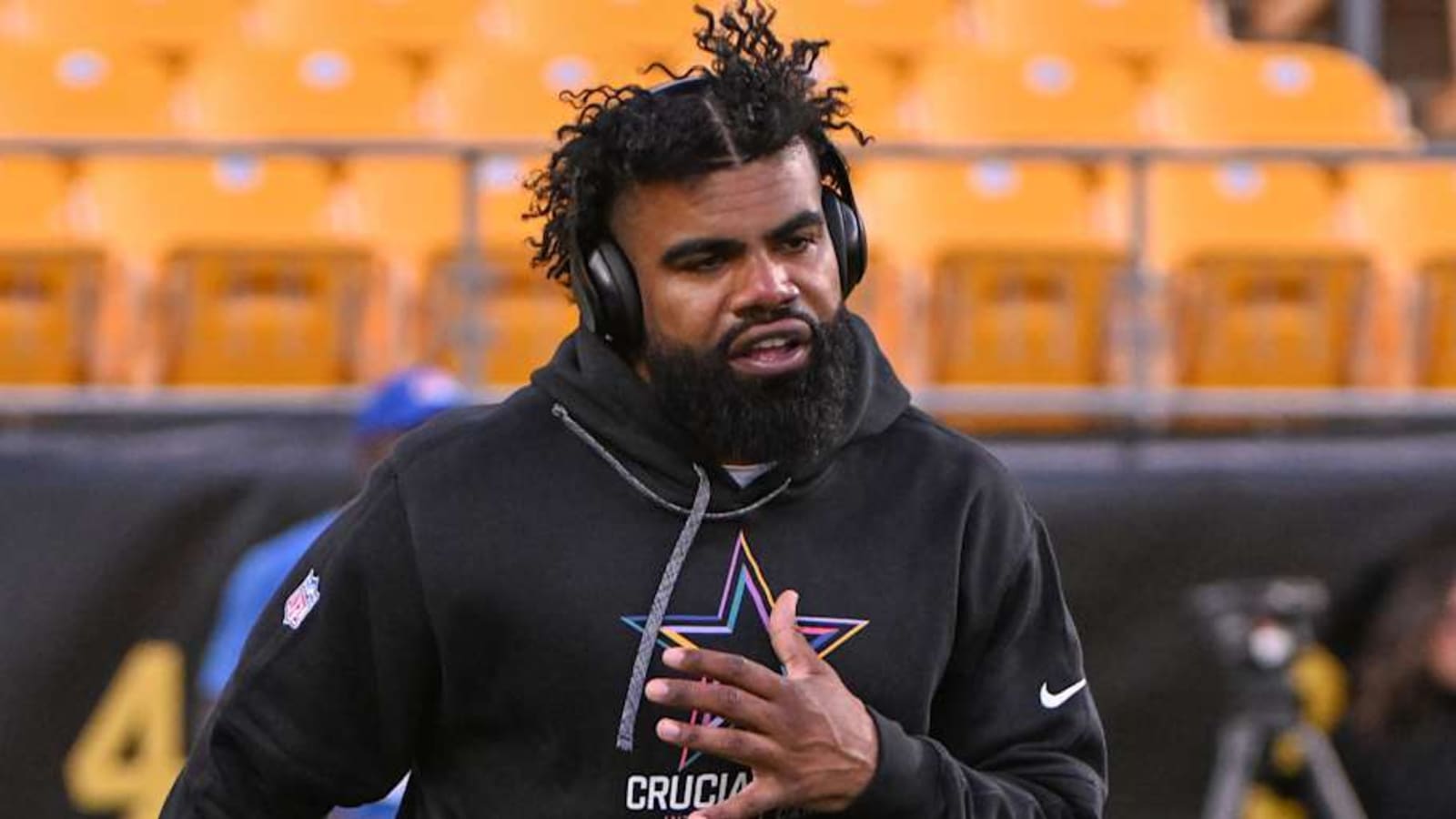 Analyst delivers stern warning about Chargers&#39; Ezekiel Elliott