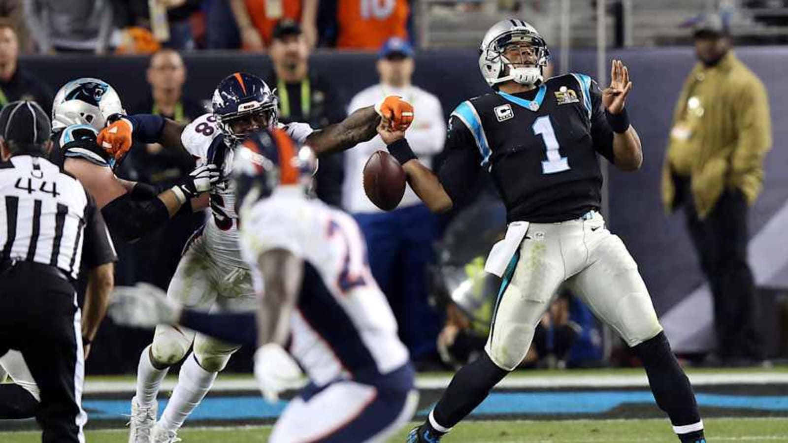 Cam Newton sets the record straight on Super Bowl 50 fumble