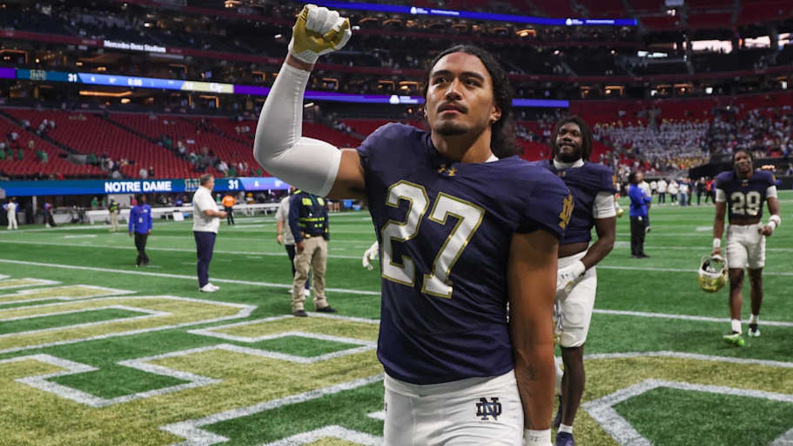 Notre Dame&#39;s Youth Is Playing Winning Football