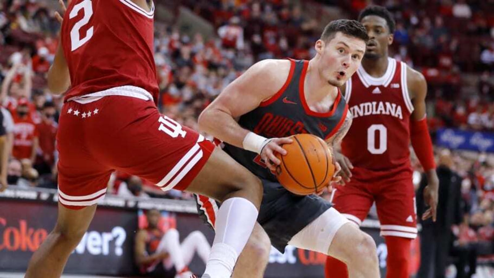 Ohio State Alumni Team "Carmen&#39;s Crew" Returns to TBT