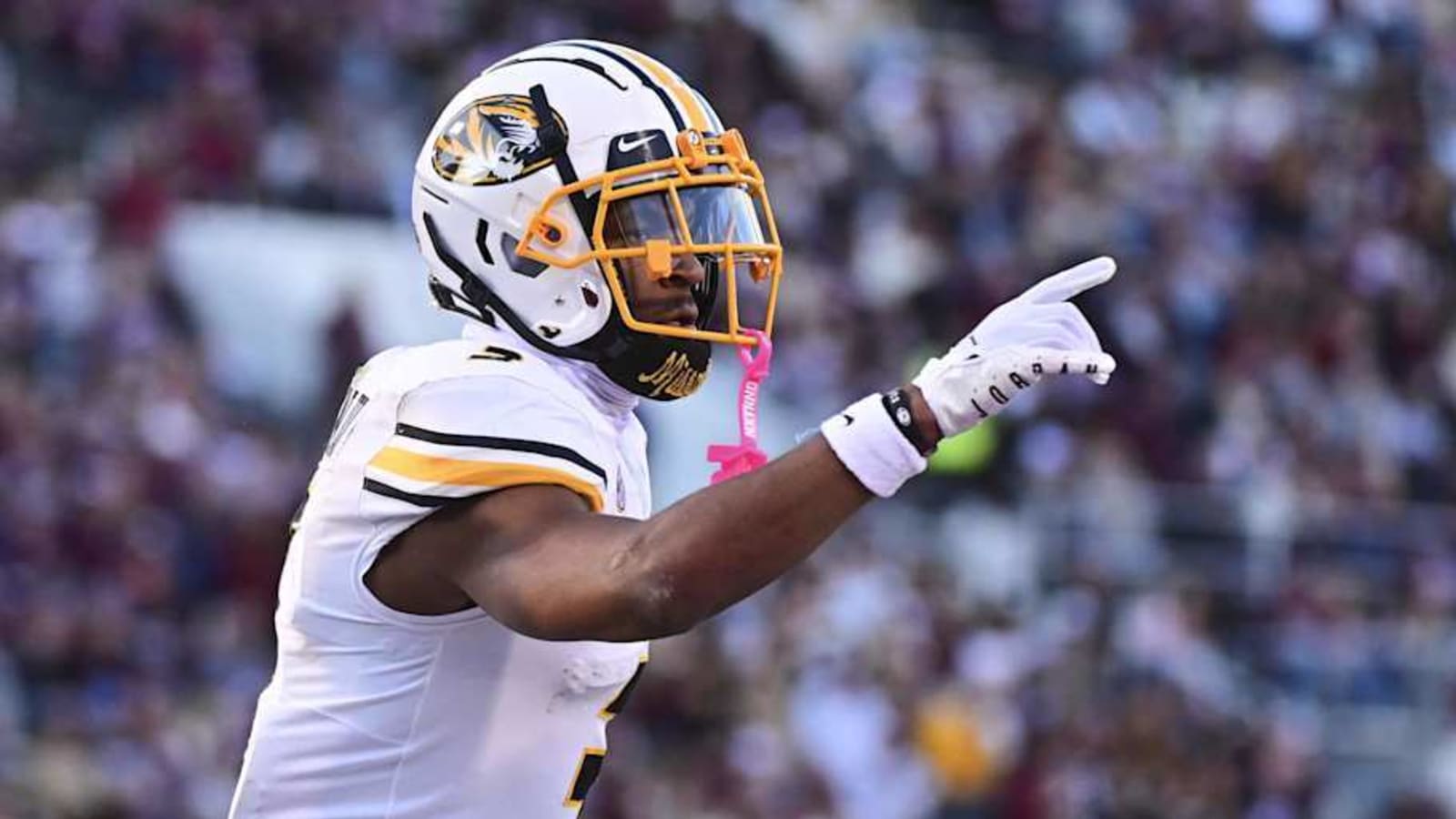 NFL Mock Draft: Commanders Land Star WR