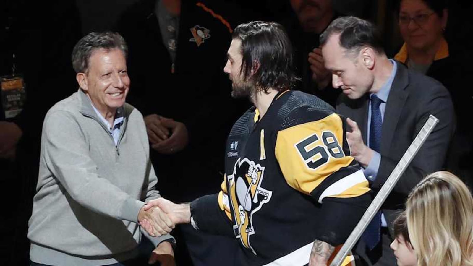 Penguins Ownership Looking to Sell Stake in Team
