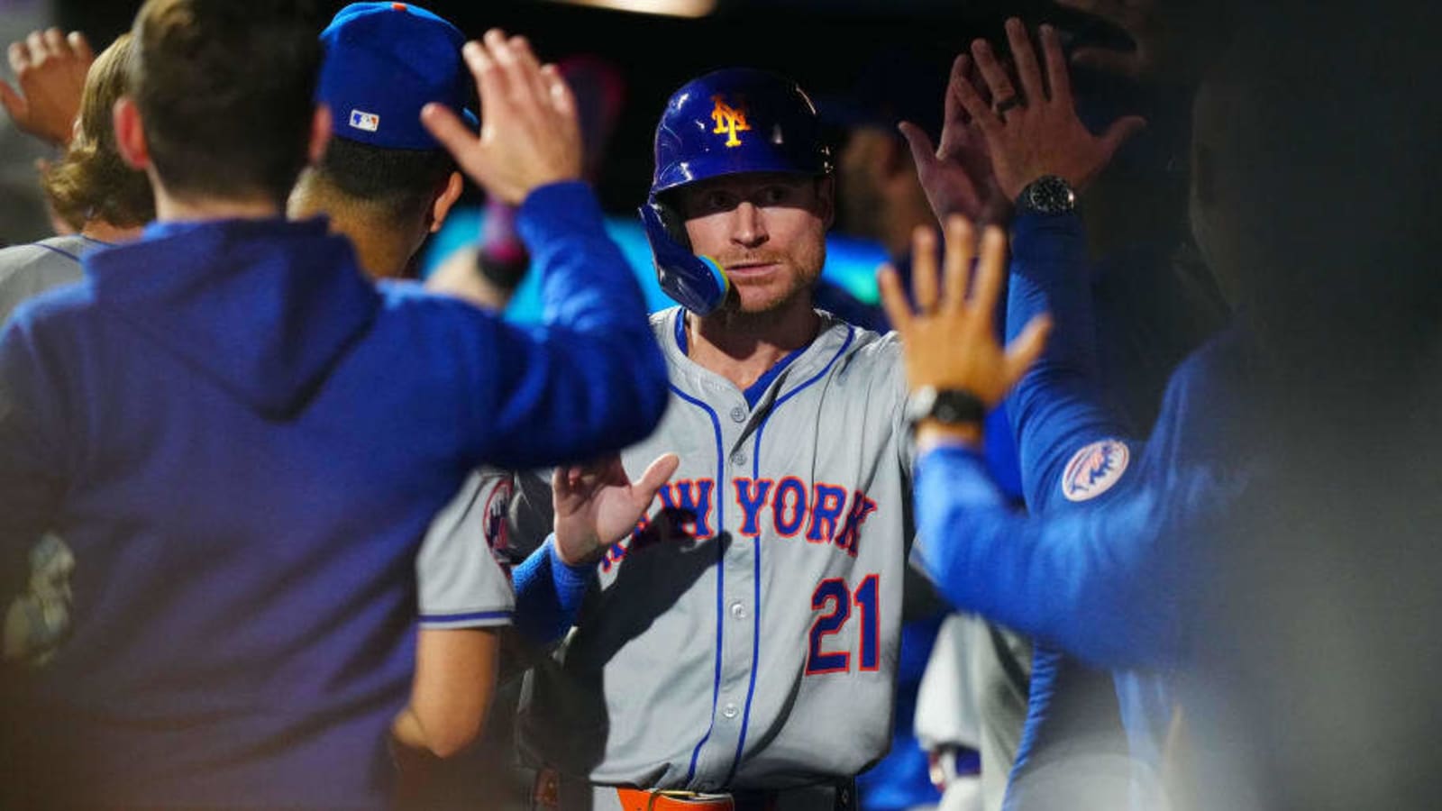 AL Contender Claims Veteran Outfielder Off Waivers From Mets