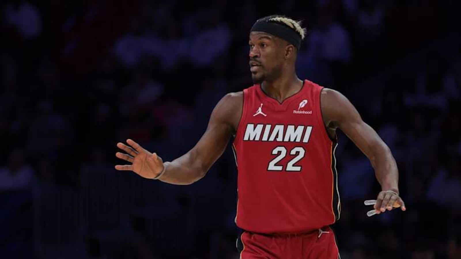 Jimmy Butler Sends Message With Phoenix Suns-Themed Sneakers