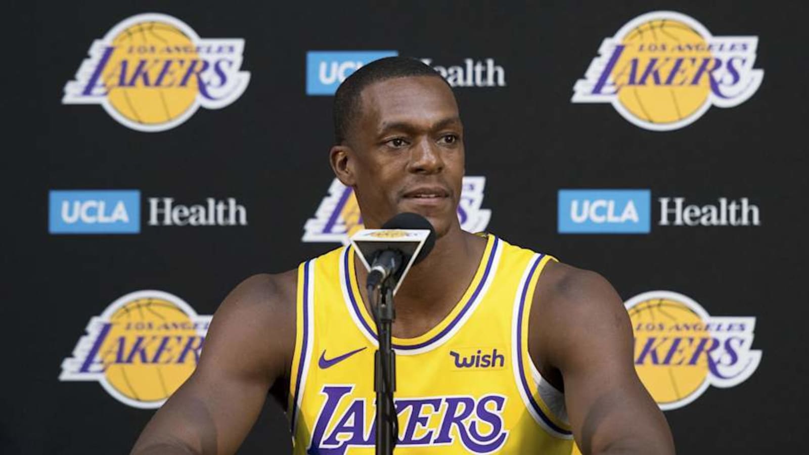 NBA Legend Rajon Rondo Makes Honest LeBron James Statement