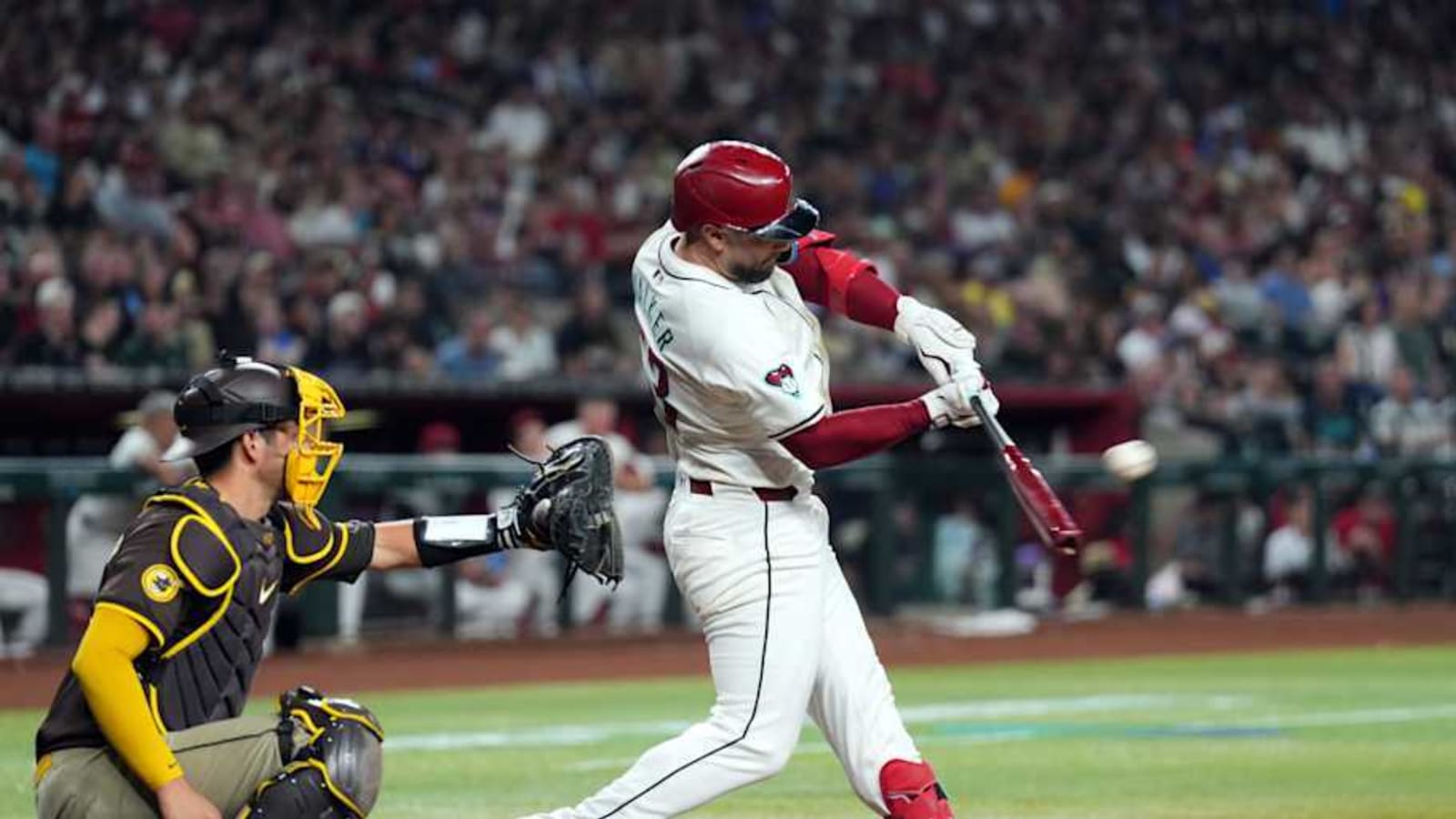 Here's How Many Teams to Plan to Pursue Arizona Diamondbacks' 1B