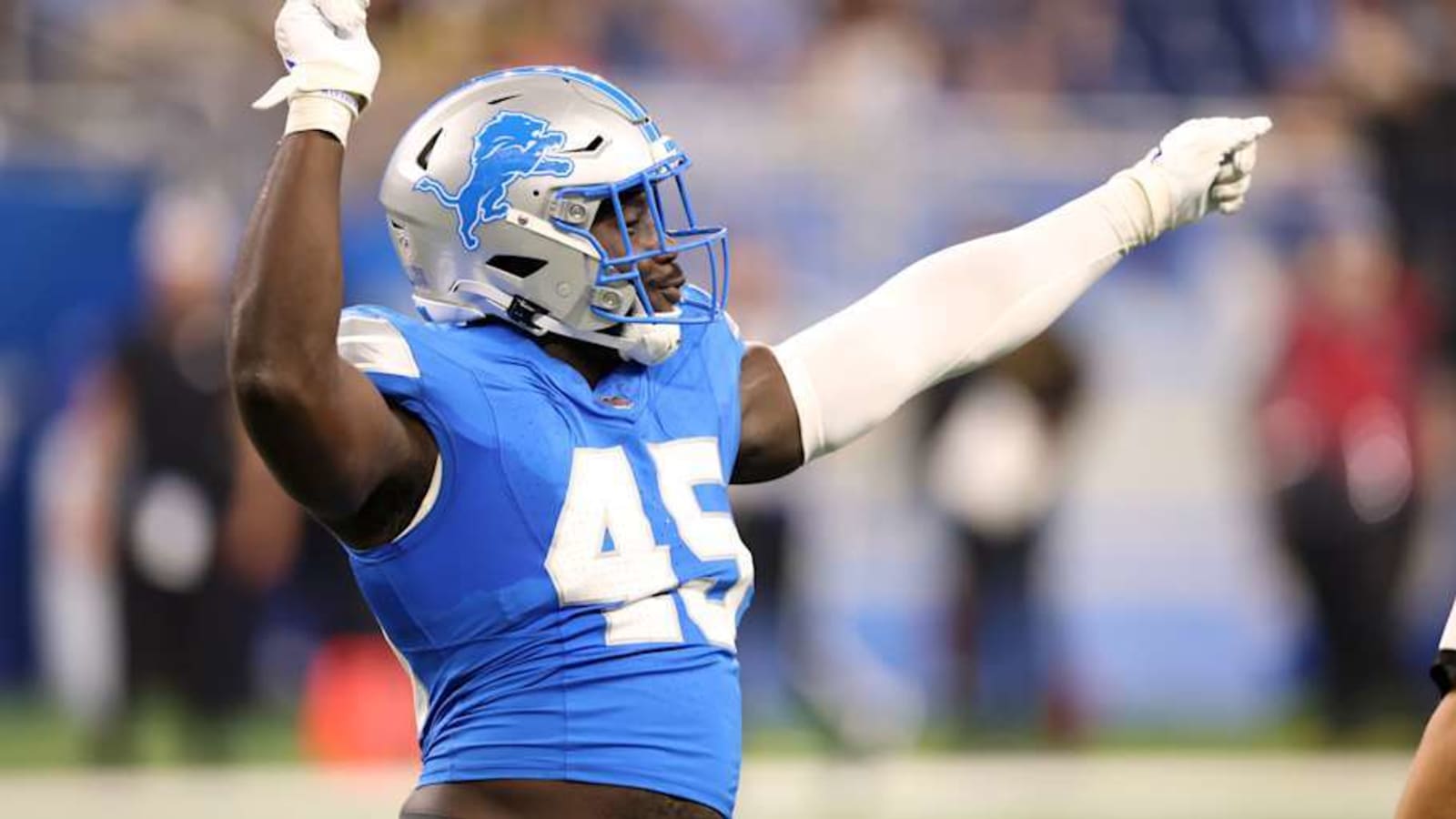 Isaac Ukwu embracing opportunity in front of him with Aidan Hutchinson out