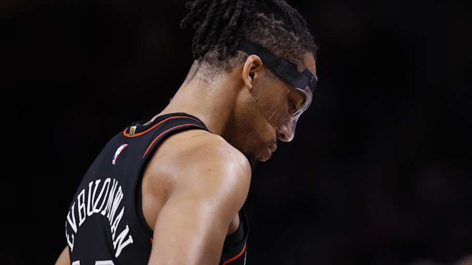 Brooklyn Nets Waive Jaylen Martin, Sign Tosan Evbuomwan