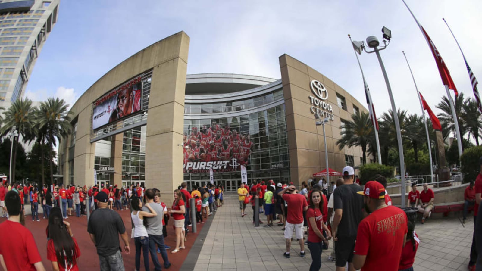 Rockets Community Receives Tragic News Regarding Passing of Franchise Icon