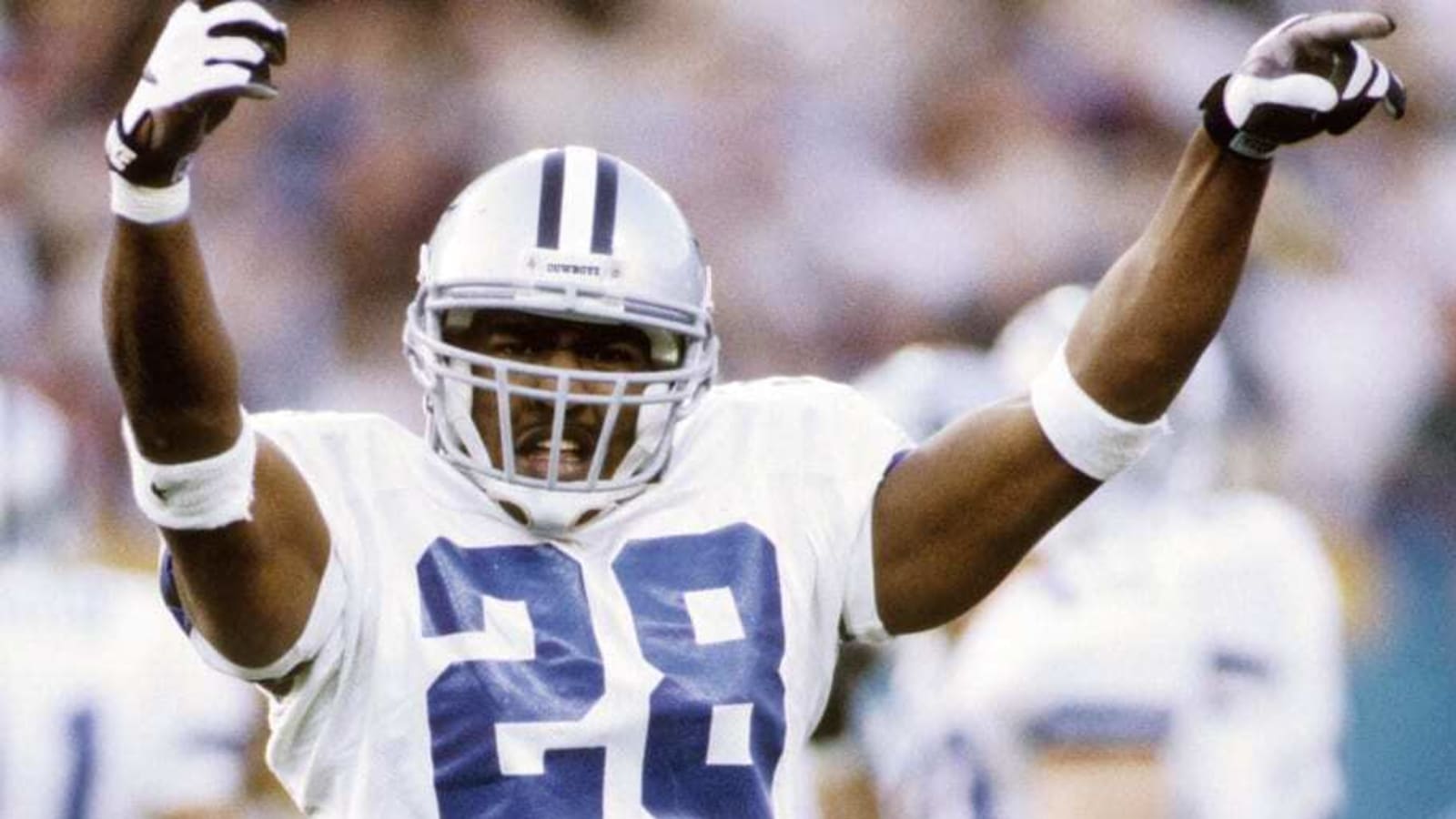 Best Dallas Cowboys player to wear jersey No. 28: Darren Woodson