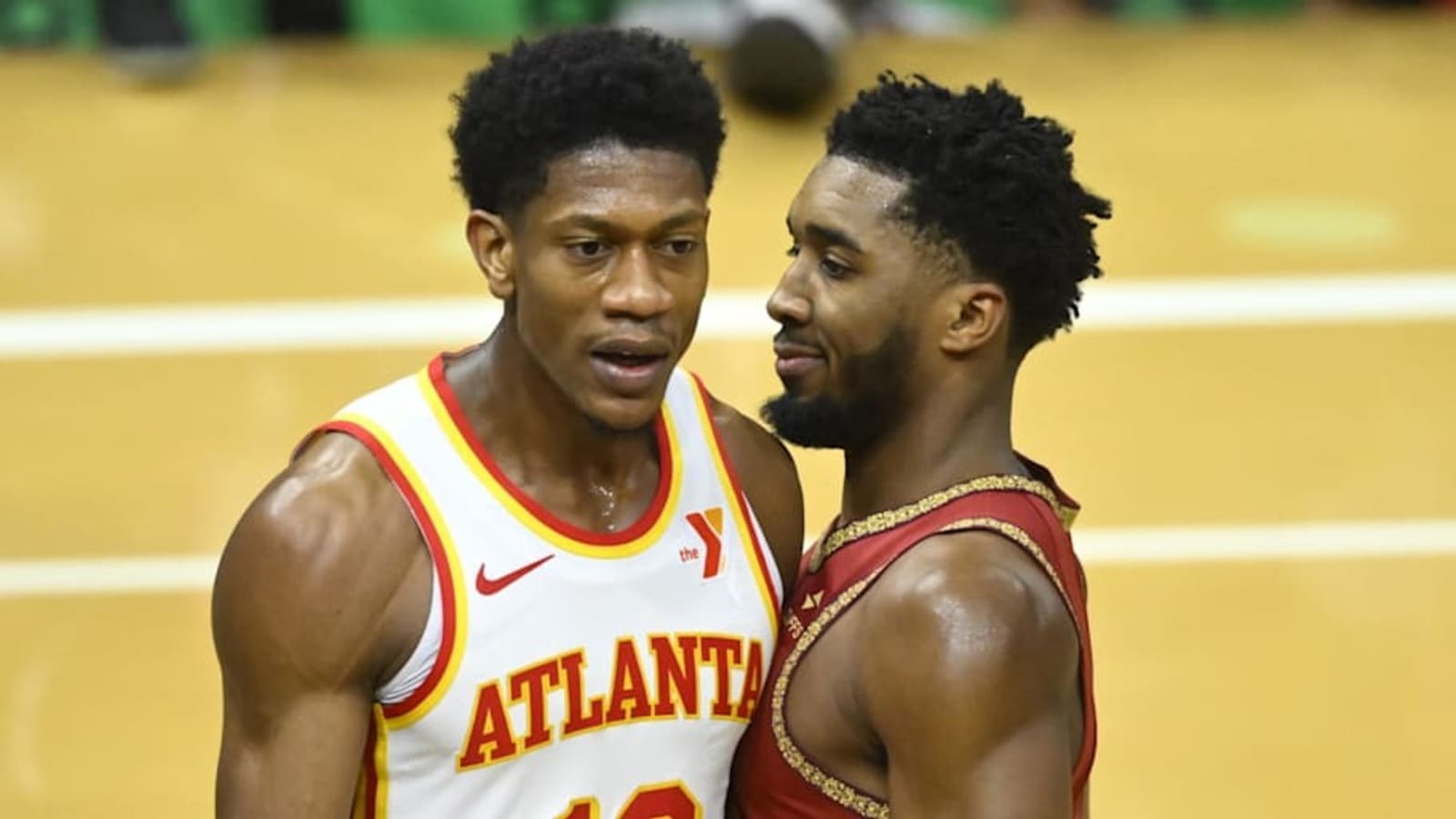 Atlanta Hawks Players Heartbroken Over De&#39;Andre Hunter Cavs Trade