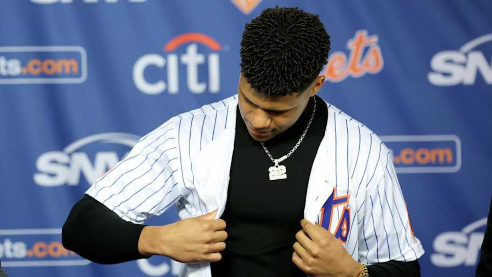 New York Mets Star Juan Soto Projected to Join Elite Baseball History