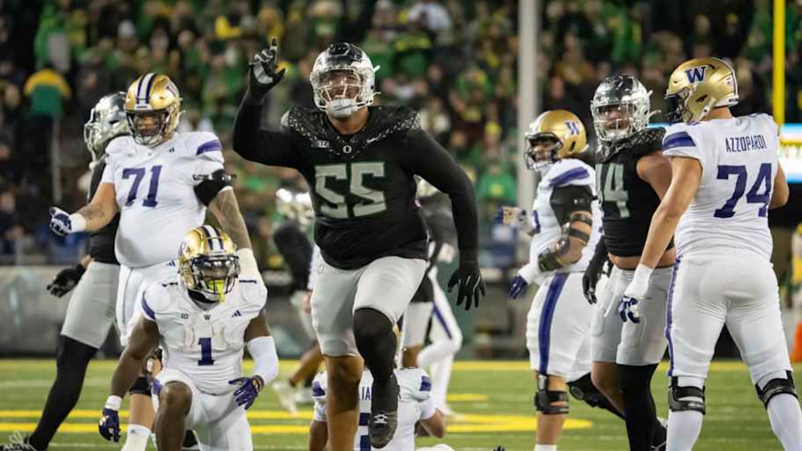 ESPN Calls Oregon Ducks &#39;Least Interesting&#39; Team After 12-0 Season?