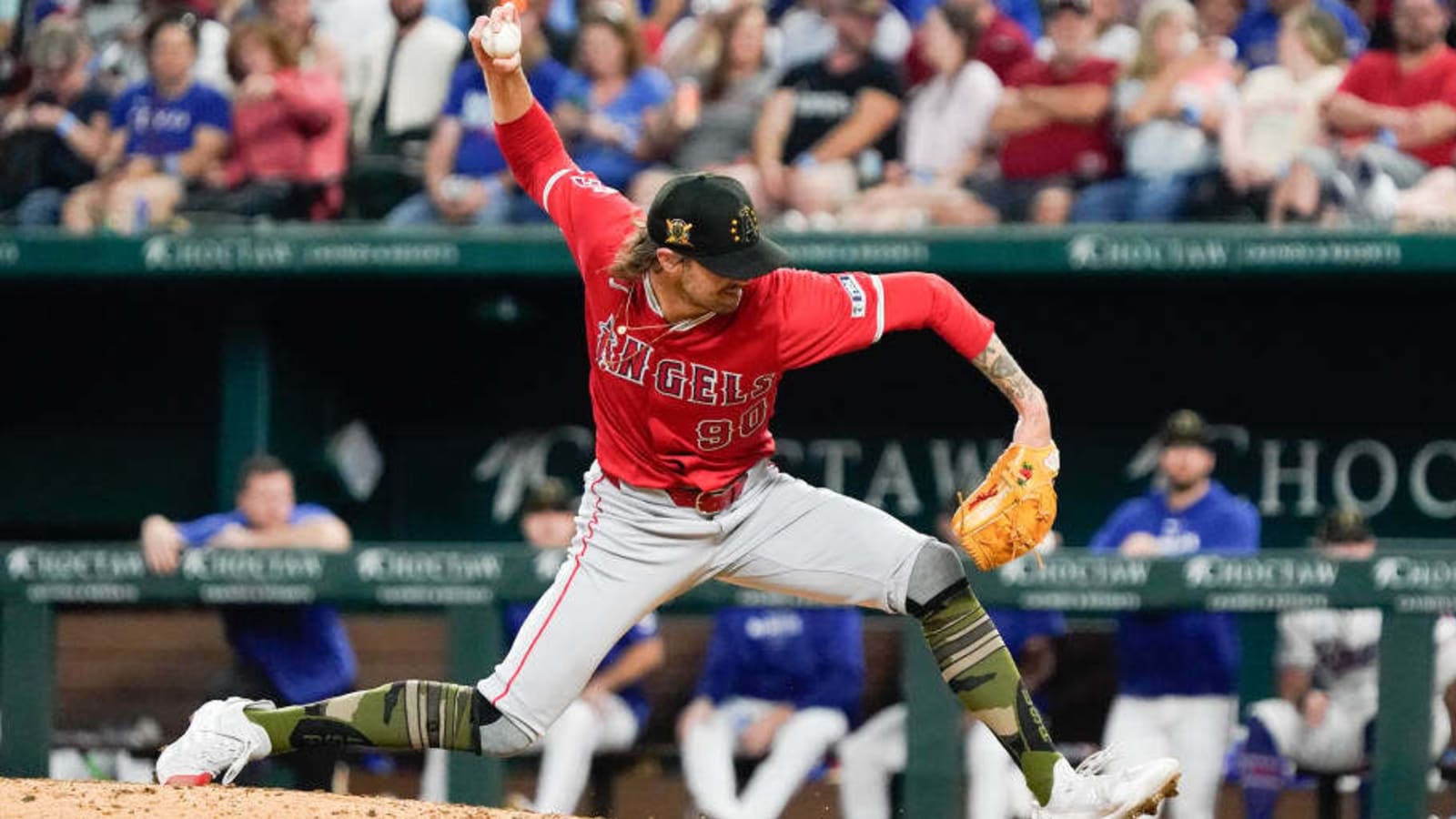 Angels Bring Back Pitcher They Released Two Weeks Ago