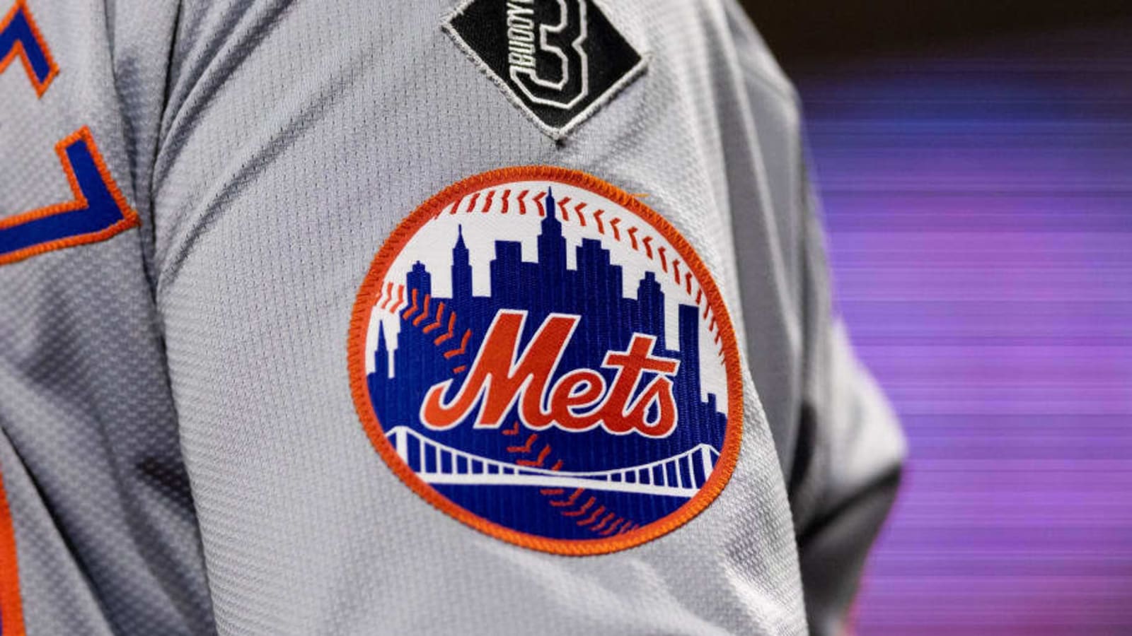 Mets Sign Intriguing Minor League Catcher to MLB Contract