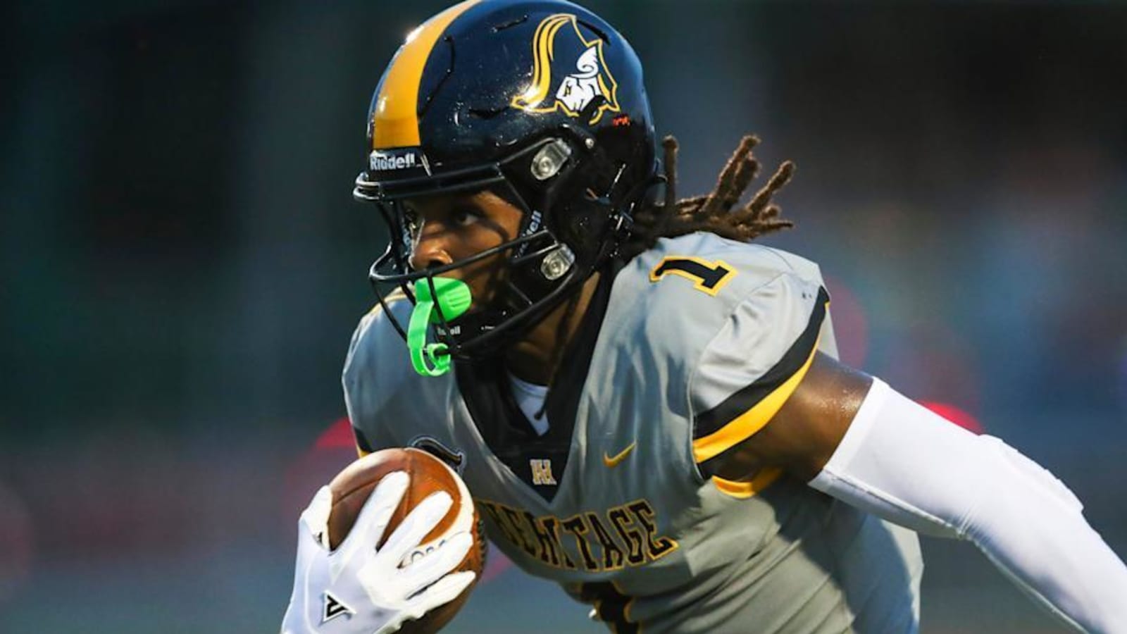 Oregon Ducks Recruiting: 2025 Wide Receiver Malachi Toney Decommits from Miami