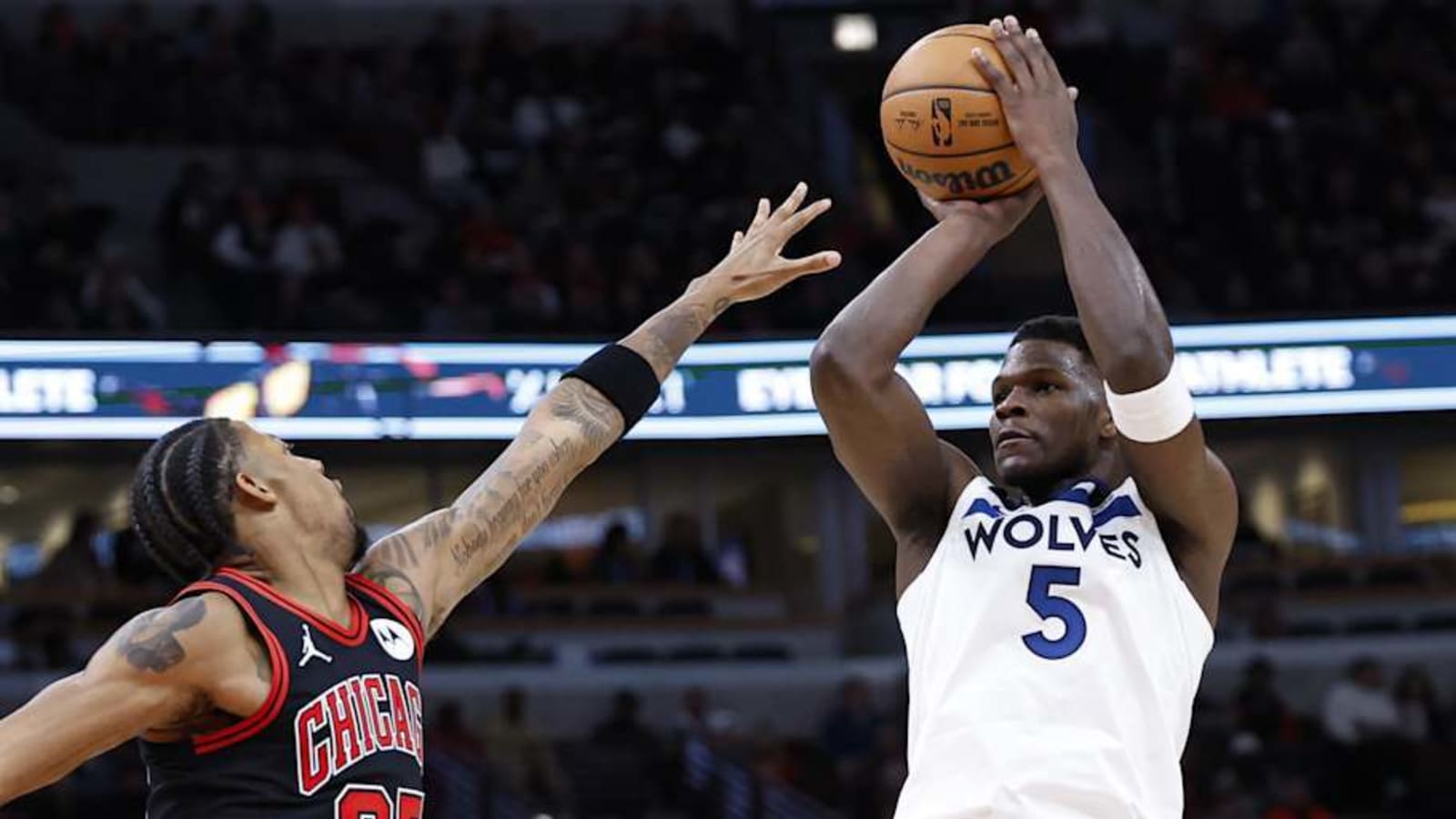 Anthony Edwards is off to a Steph Curry-like start to this season