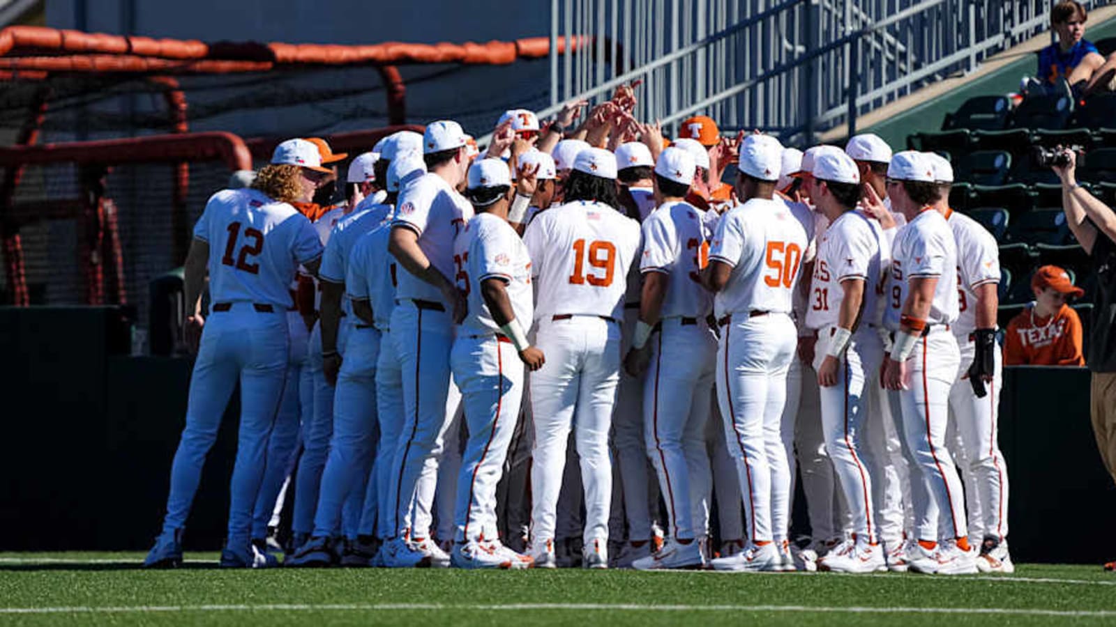 Longhorns Baseball Named Consensus Top 20 Team Entering 2025 Season