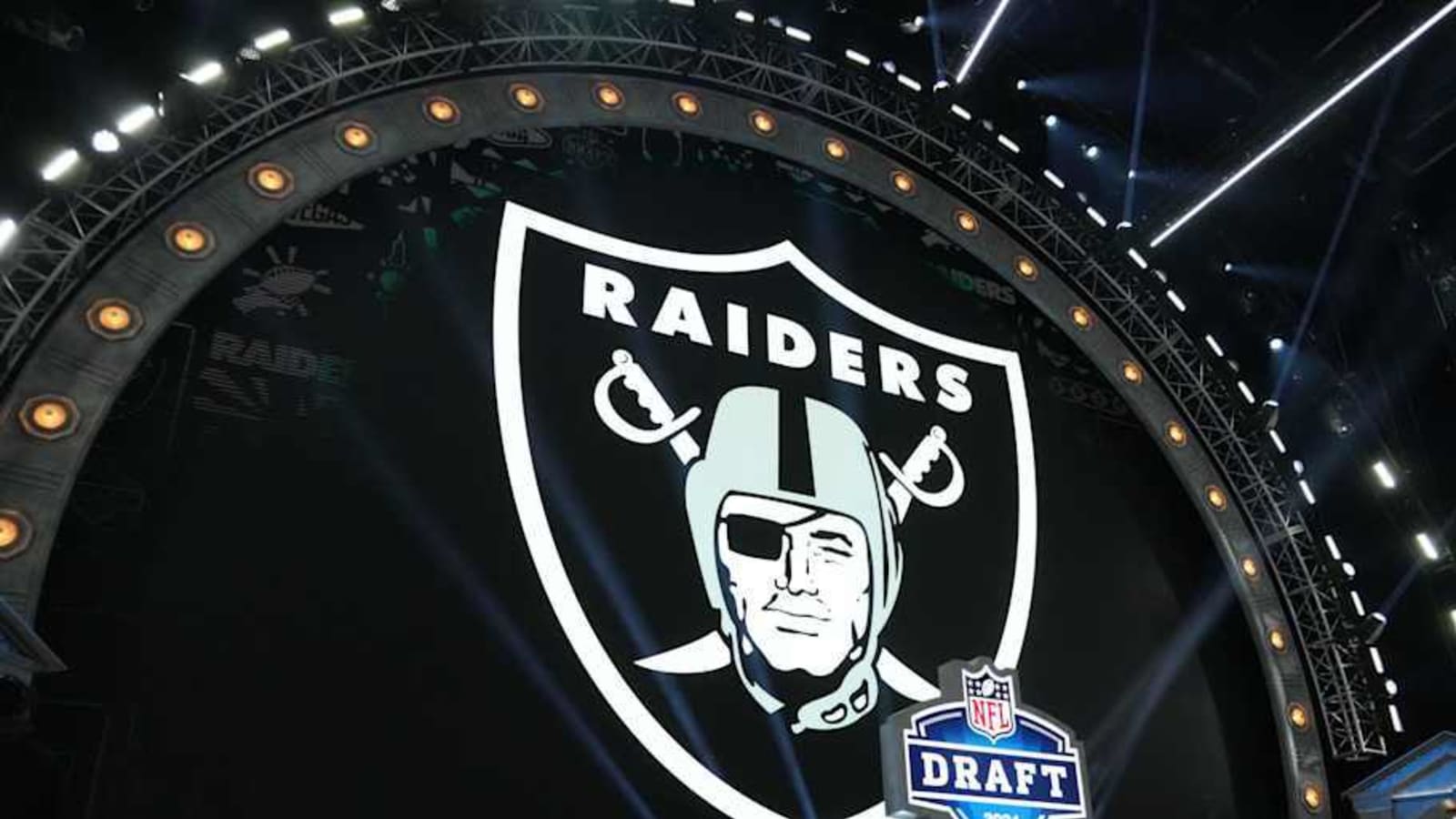 HOF Voting Member Speaks on Bad Drafting Teams