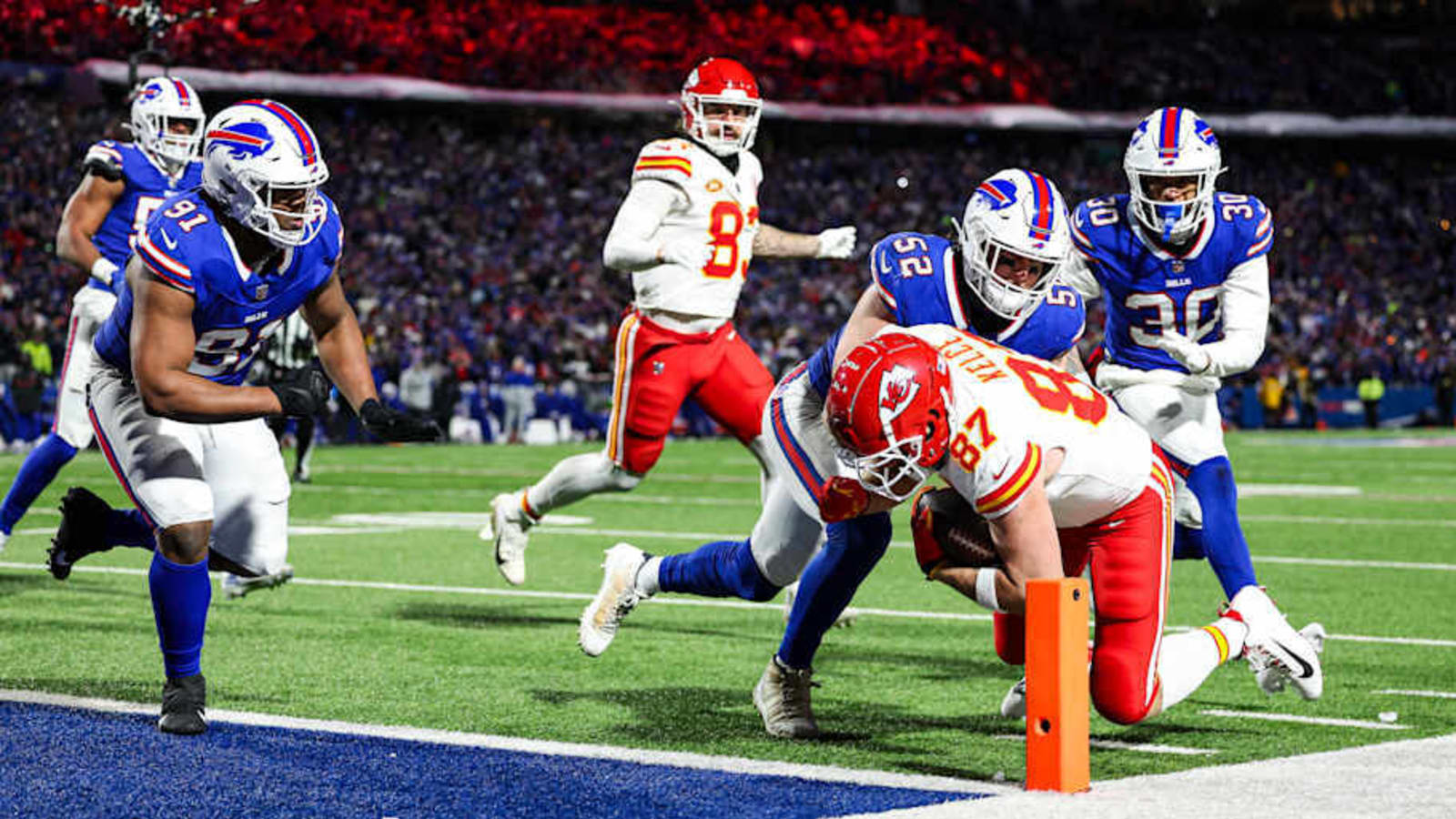 Who are the announcers and referees for Chiefs vs. Bills today?
